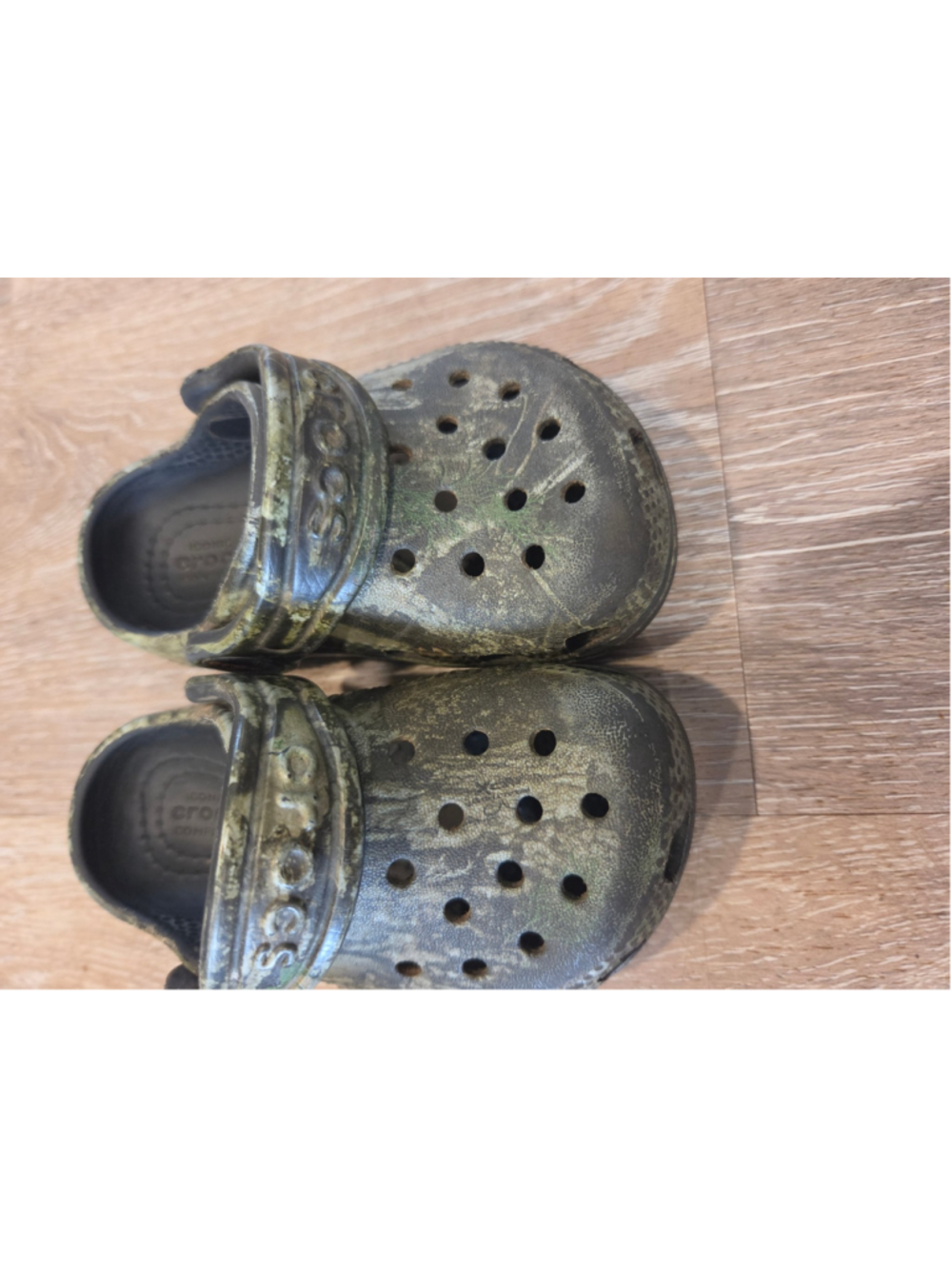 Crocs Kids Water Shoes Size 5 Green Brown Camo Clogs